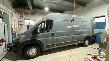 Opel%20Movano%20karavan-13.jpeg