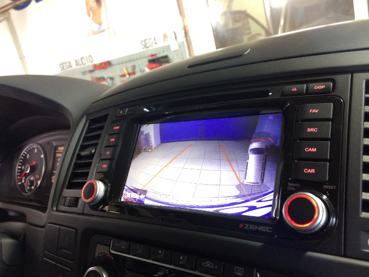 Multivan montáž 2DIN autorádia